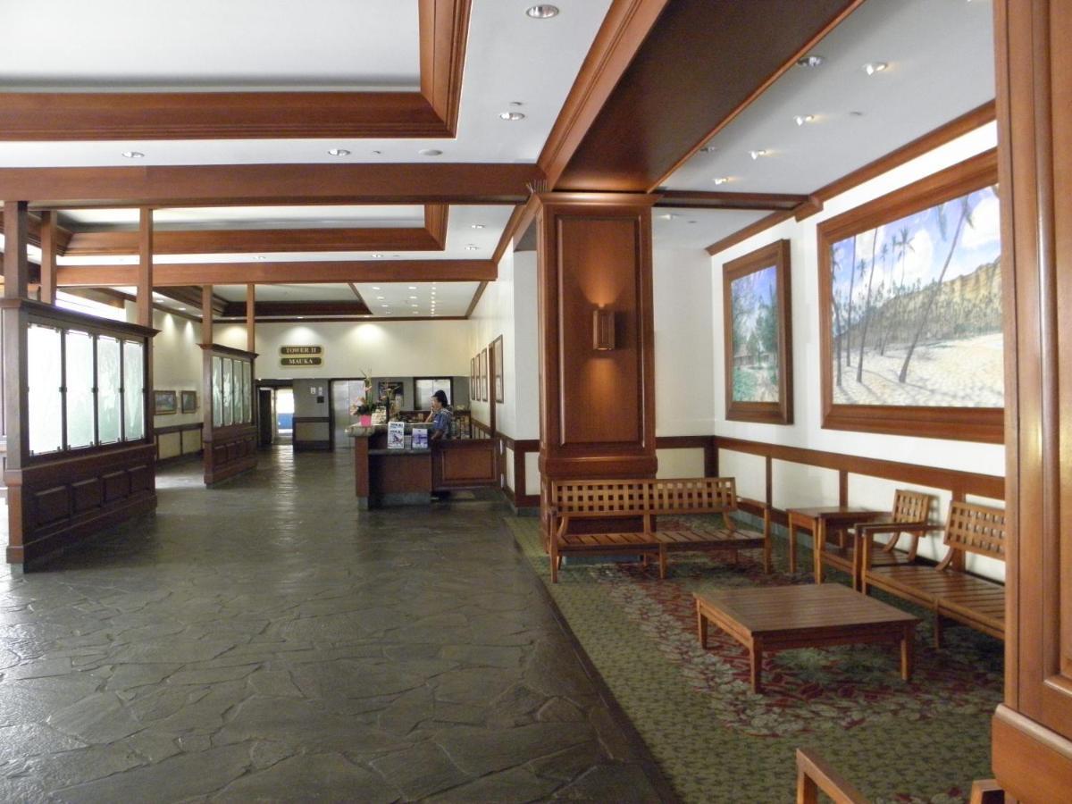 Cozy Waikiki Getaway, Stroll To Beach With Free Parking Гонолулу Экстерьер фото
